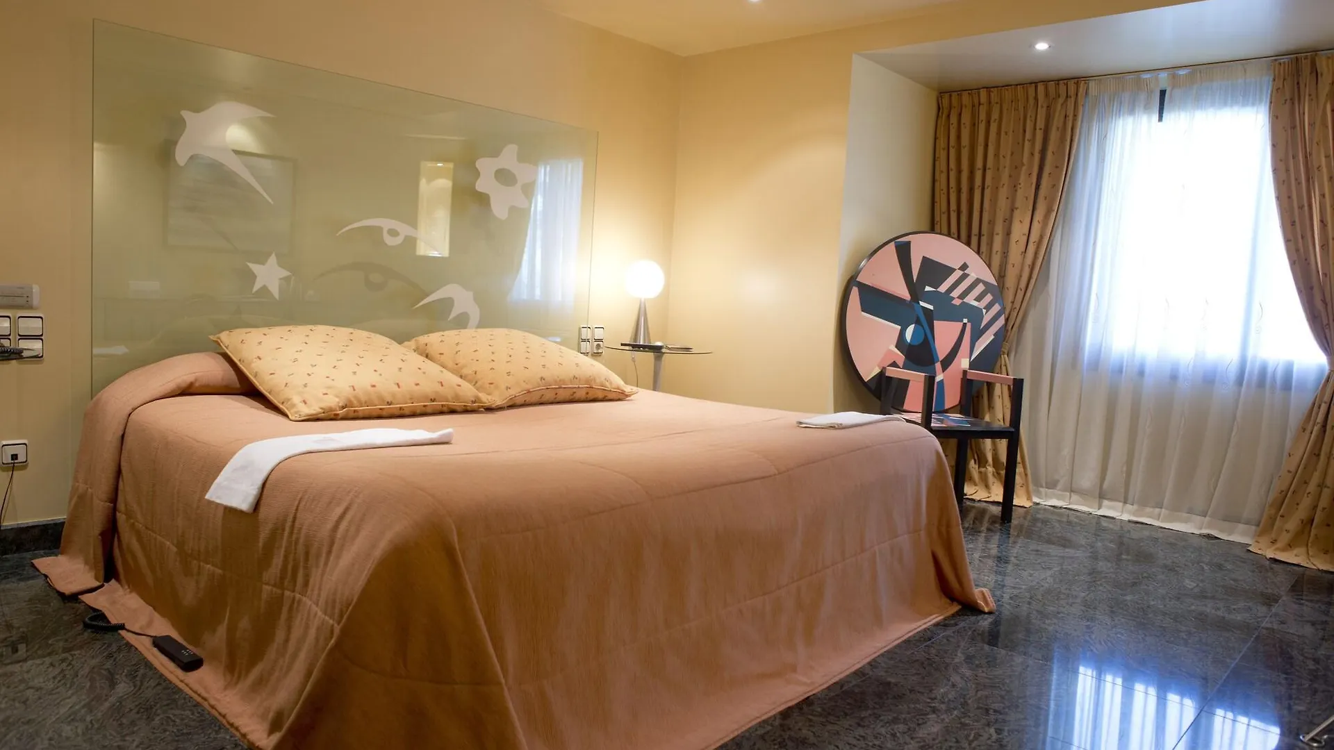 A Casa Canut Hotel Gastronomic Les Escaldes