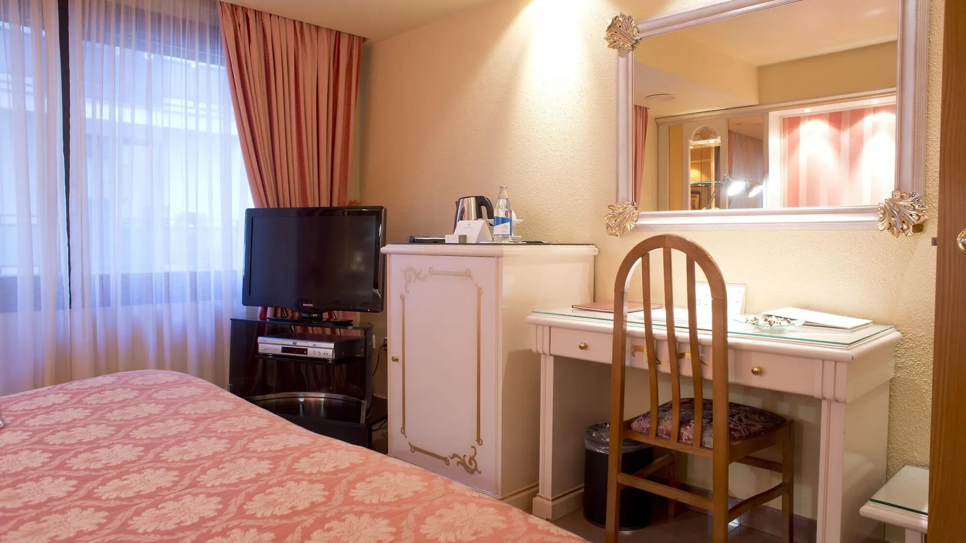 *****  A Casa Canut Hotel Gastronomic Les Escaldes Andorra